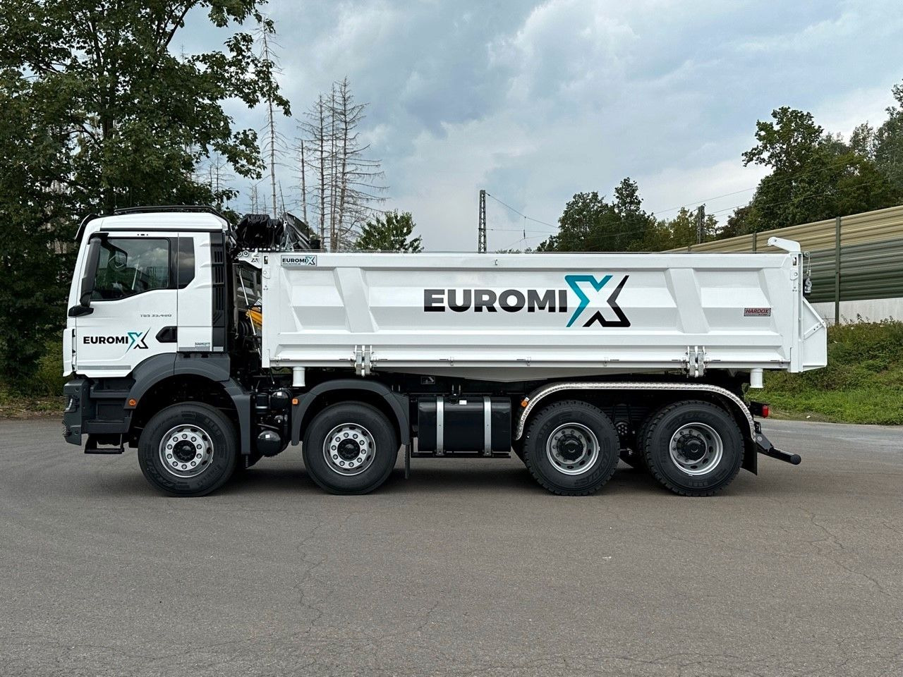 MAN TGS 35.480 8x4 EuromixMTP 3-Seiten-Kipper - Tippbil lastbil: bild 3 MAN TGS 35.480 8x4 EuromixMTP 3-Seiten-Kipper - Tippbil lastbil: bild 3