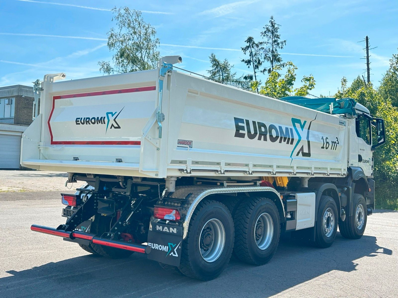 MAN TGS 35.520 8x4 EuromixMTP 3-Seiten-Kipper - Tippbil lastbil: bild 5 MAN TGS 35.520 8x4 EuromixMTP 3-Seiten-Kipper - Tippbil lastbil: bild 5