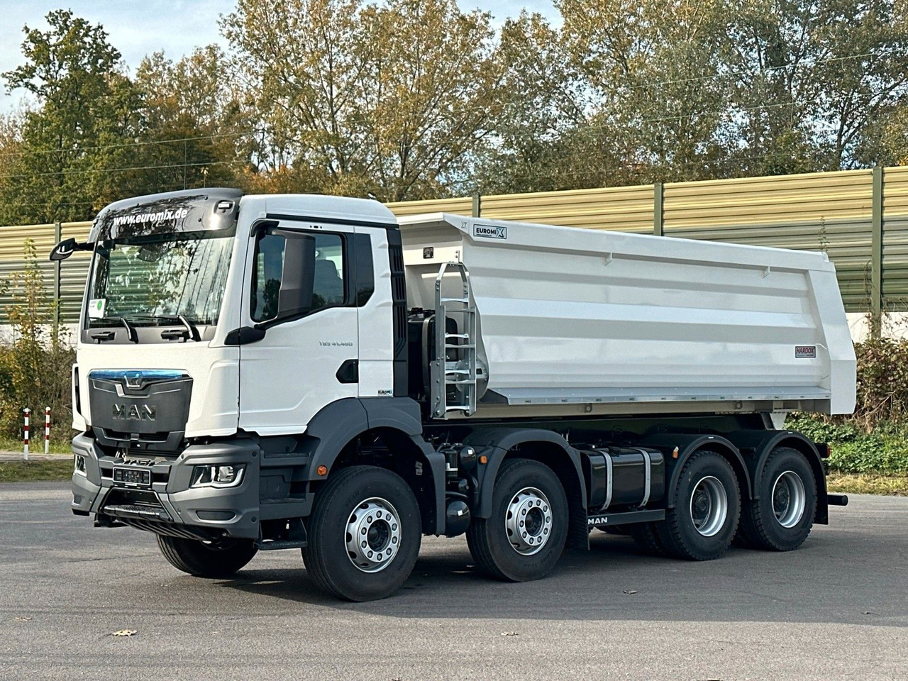 MAN TGS 41.480 BB 8X4 Euromix Mulden Kipper HARDOX - Tippbil lastbil: bild 2 MAN TGS 41.480 BB 8X4 Euromix Mulden Kipper HARDOX - Tippbil lastbil: bild 2