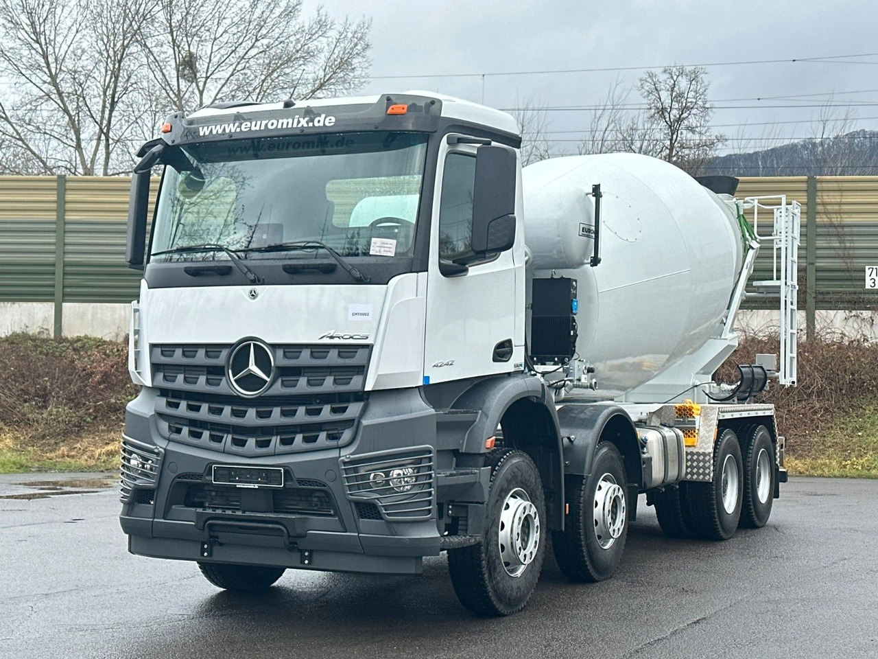 Mercedes-Benz AROCS 5 4242 8x4 Euro5 EuromixMTP EM 12m R - Betongbil: bild 2 Mercedes-Benz AROCS 5 4242 8x4 Euro5 EuromixMTP EM 12m R - Betongbil: bild 2