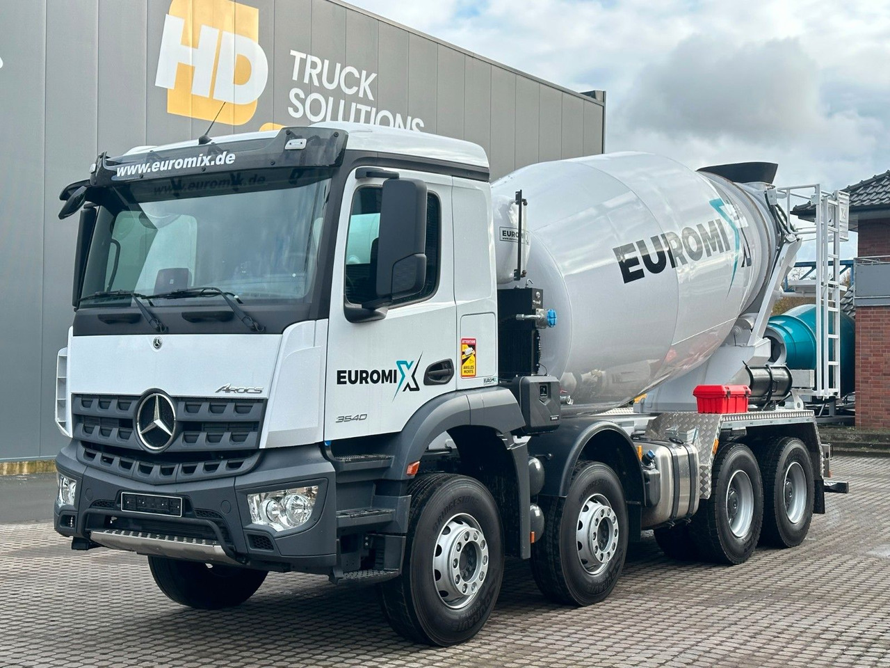 Mercedes-Benz Arocs 5 3540 8x4 EURO 6e EuromixMTP EM 9 L - Betongbil: bild 2 Mercedes-Benz Arocs 5 3540 8x4 EURO 6e EuromixMTP EM 9 L - Betongbil: bild 2
