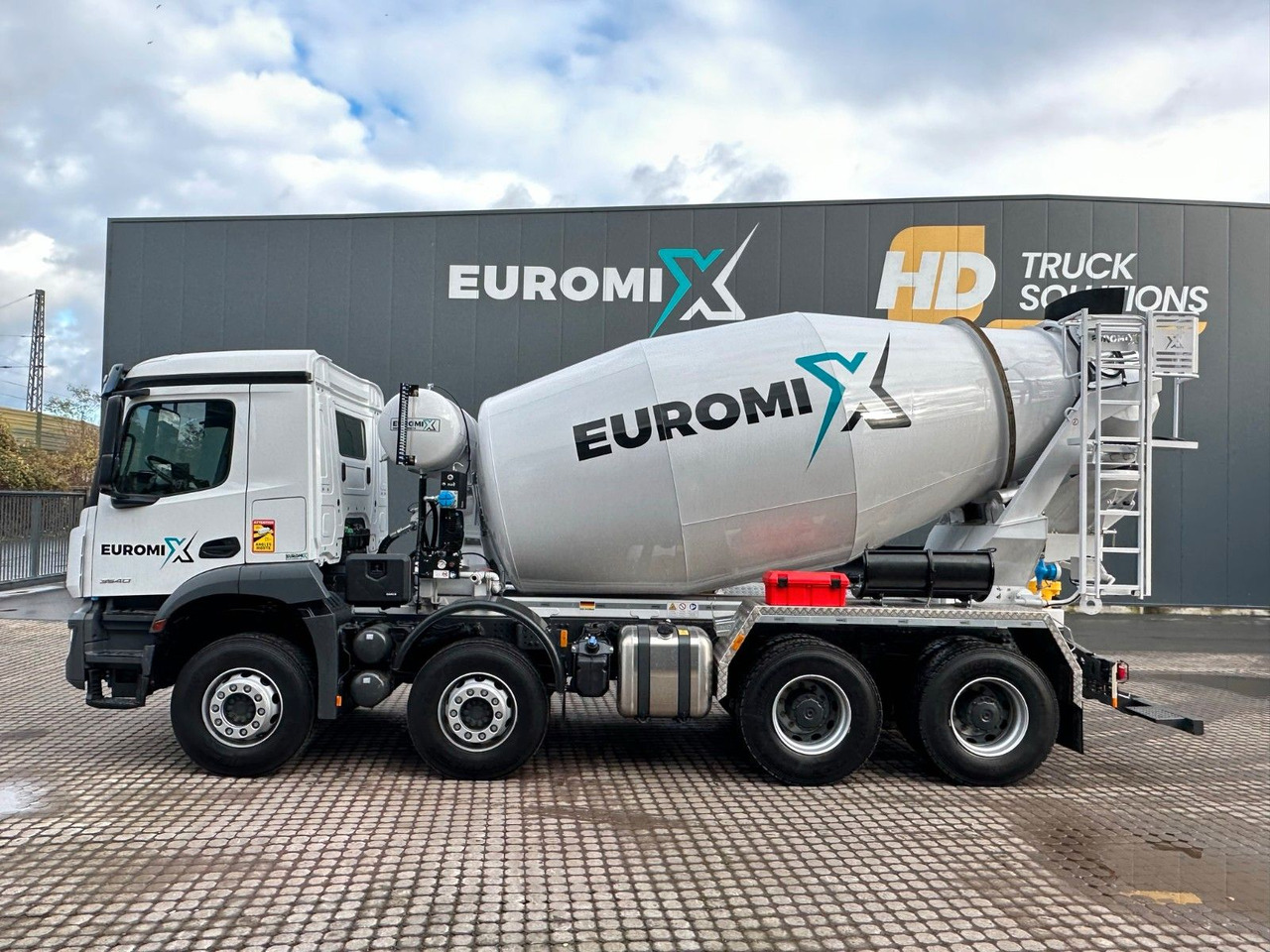 Mercedes-Benz Arocs 5 3540 8x4 EURO 6e EuromixMTP EM 9 L - Betongbil: bild 3 Mercedes-Benz Arocs 5 3540 8x4 EURO 6e EuromixMTP EM 9 L - Betongbil: bild 3