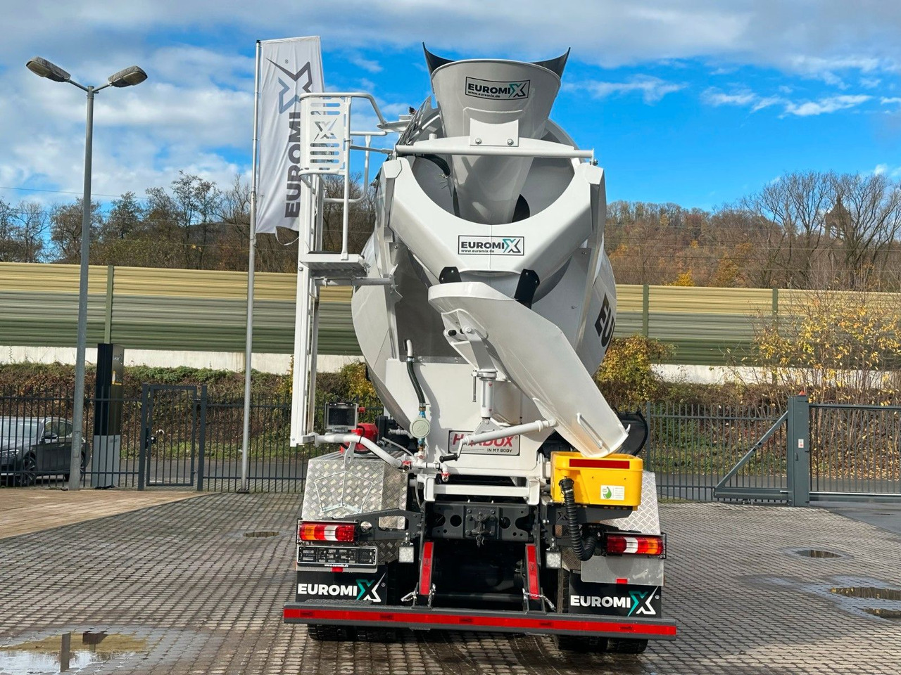 Mercedes-Benz Arocs 5 3540 8x4 EURO 6e EuromixMTP EM 9 L - Betongbil: bild 5 Mercedes-Benz Arocs 5 3540 8x4 EURO 6e EuromixMTP EM 9 L - Betongbil: bild 5