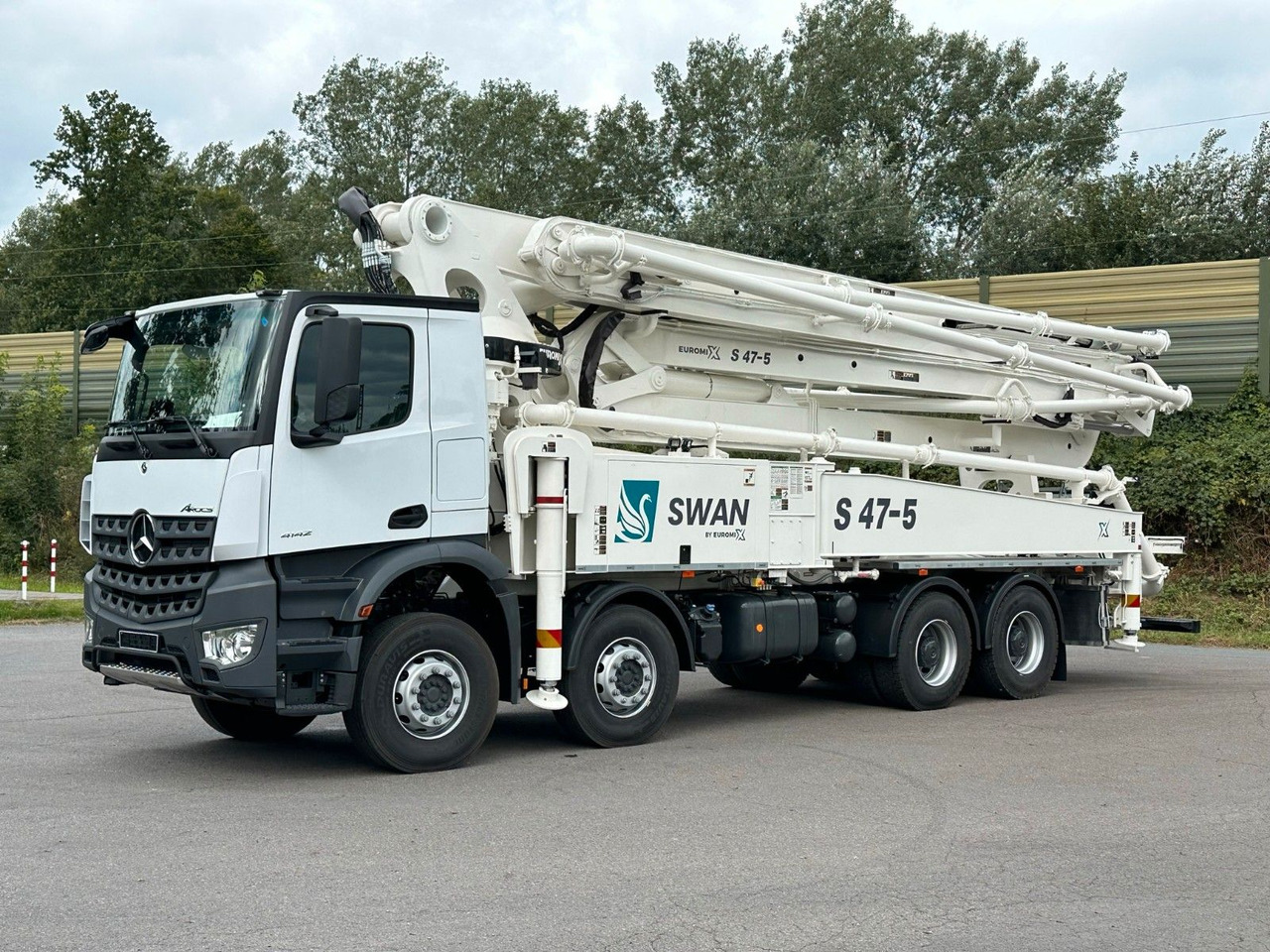 Mercedes-Benz Arocs 5 4142 8x4 SWAN TSP 47-5 160RZ ( 47m ) - Betongpump: bild 3 Mercedes-Benz Arocs 5 4142 8x4 SWAN TSP 47-5 160RZ ( 47m ) - Betongpump: bild 3