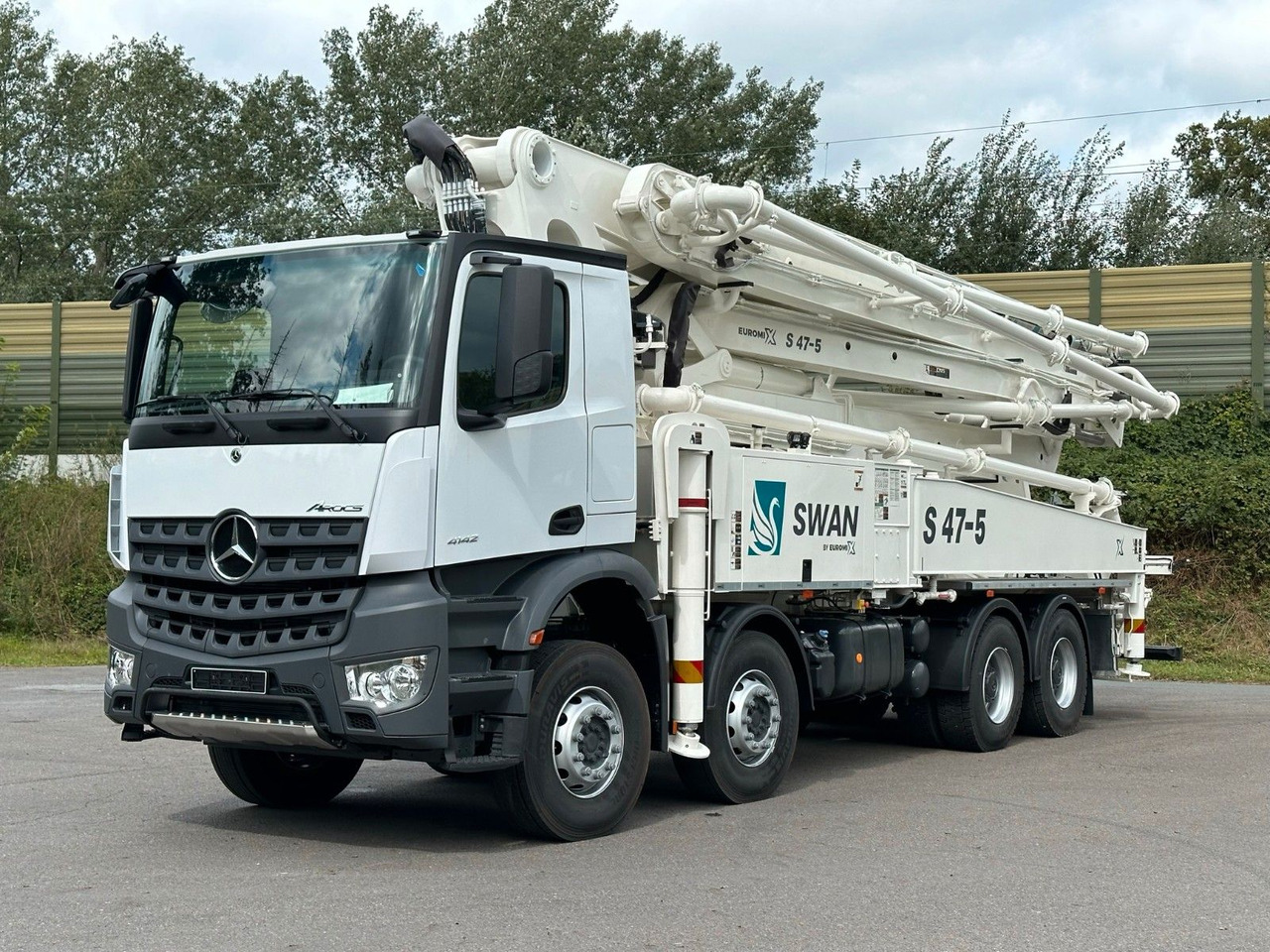 Mercedes-Benz Arocs 5 4142 8x4 SWAN TSP 47-5 160RZ ( 47m ) - Betongpump: bild 2 Mercedes-Benz Arocs 5 4142 8x4 SWAN TSP 47-5 160RZ ( 47m ) - Betongpump: bild 2