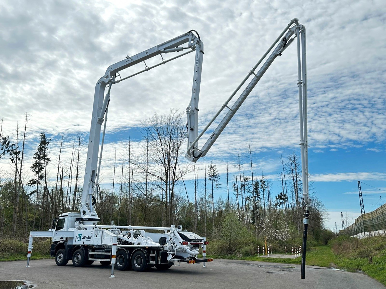 Mercedes-Benz Arocs 5 4542 8x4 SWAN TSP 47-5 160RZ ( 47m ) - Betongpump: bild 4 Mercedes-Benz Arocs 5 4542 8x4 SWAN TSP 47-5 160RZ ( 47m ) - Betongpump: bild 4