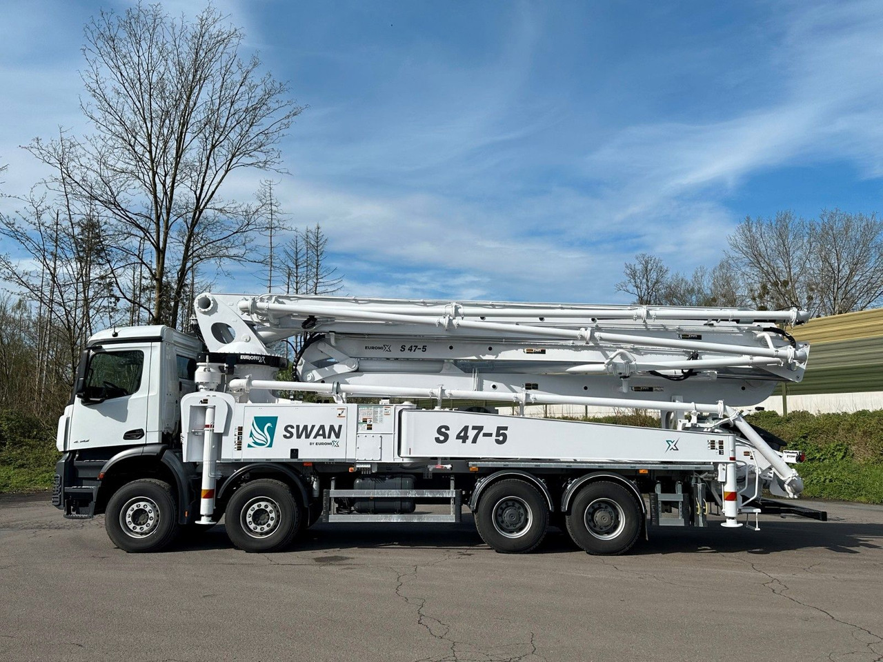 Mercedes-Benz Arocs 5 4542 8x4 SWAN TSP 47-5 160RZ ( 47m ) - Betongbil: bild 3 Mercedes-Benz Arocs 5 4542 8x4 SWAN TSP 47-5 160RZ ( 47m ) - Betongbil: bild 3