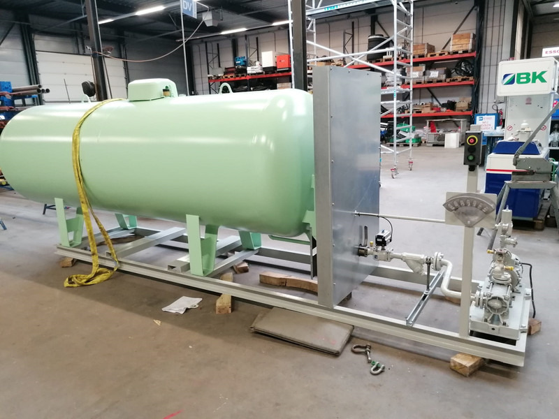 New skid installation 4850 L (4.8 m3) different setups multiple pieces available for sale Gas, lpg, gpl, gaz, propane, butane propane refilling station is used to refill cylinders, suitable for limited land and space. - Lagringstank: bild 2 New skid installation 4850 L (4.8 m3) different setups multiple pieces available for sale Gas, lpg, gpl, gaz, propane, butane propane refilling station is used to refill cylinders, suitable for limited land and space. - Lagringstank: bild 2