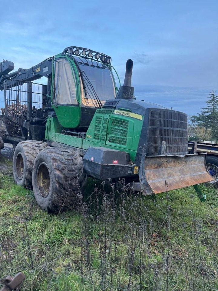 John Deere 1510G - Skotare: bild 1 John Deere 1510G - Skotare: bild 1