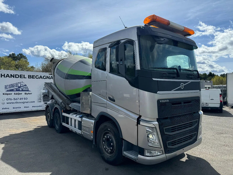 Volvo FH 460 6x2*4, Euro 6, Mixer with Hydraulic-slide, 2013 - Betongbil: bild 1 Volvo FH 460 6x2*4, Euro 6, Mixer with Hydraulic-slide, 2013 - Betongbil: bild 1