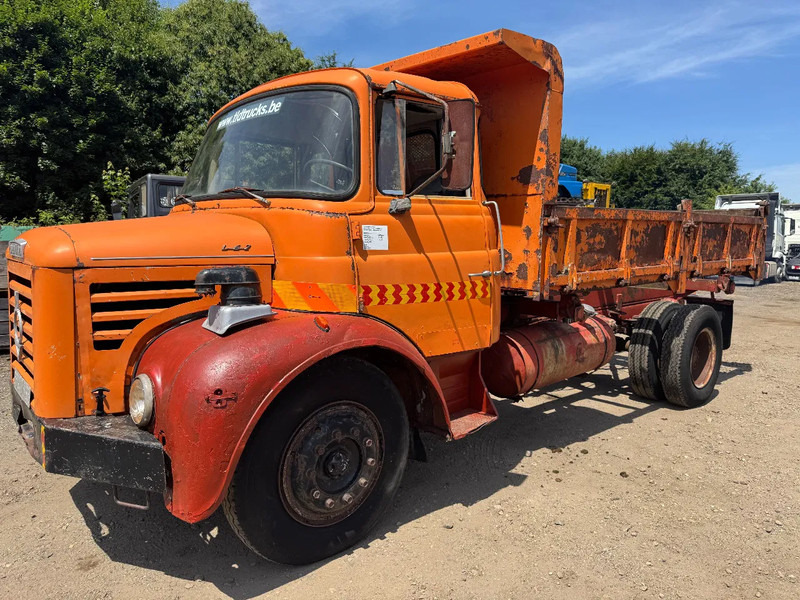 BERLIET L62 **4CYL-BENNE** - Tippbil lastbil: bild 1 BERLIET L62 **4CYL-BENNE** - Tippbil lastbil: bild 1