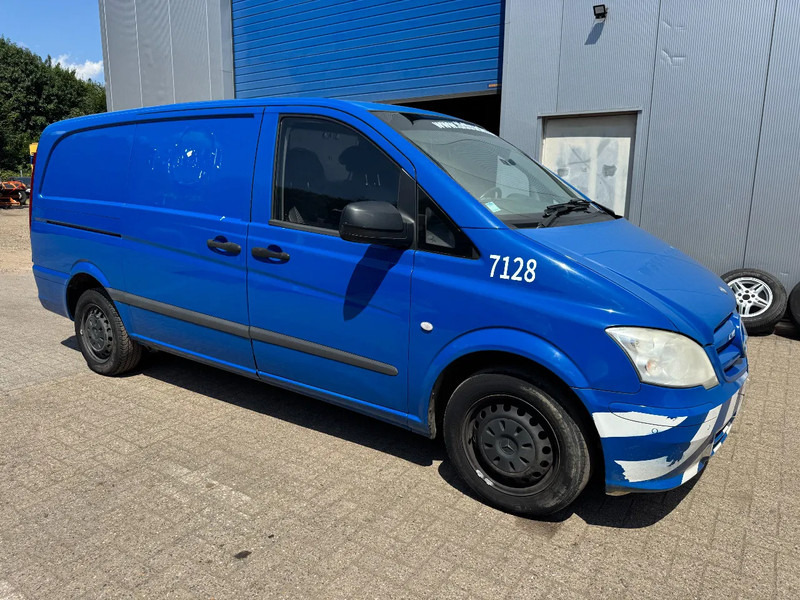 Mercedes-Benz Vito **113CDi-AIRCO** - Små skåpbil: bild 3 Mercedes-Benz Vito **113CDi-AIRCO** - Små skåpbil: bild 3
