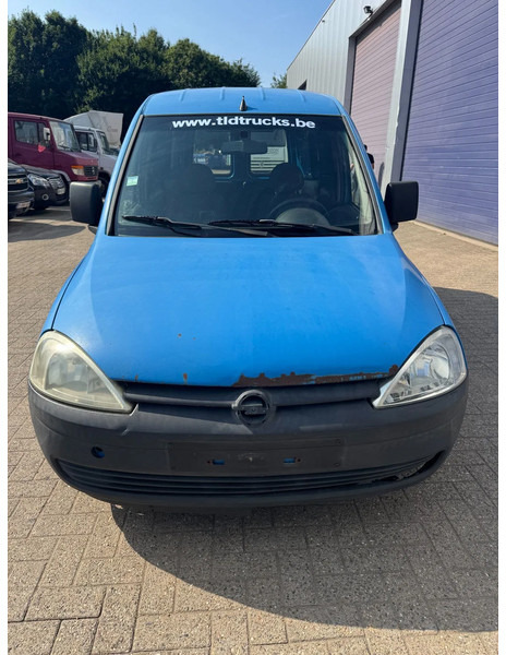 Opel Combo **1700DIESEL** - Små skåpbil: bild 2 Opel Combo **1700DIESEL** - Små skåpbil: bild 2