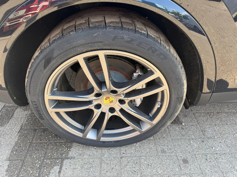 Porsche Cayenne **HYBRIDE+BENZINE-3.0V6-1st OWNER-EURO6B** - Personbil: bild 5 Porsche Cayenne **HYBRIDE+BENZINE-3.0V6-1st OWNER-EURO6B** - Personbil: bild 5