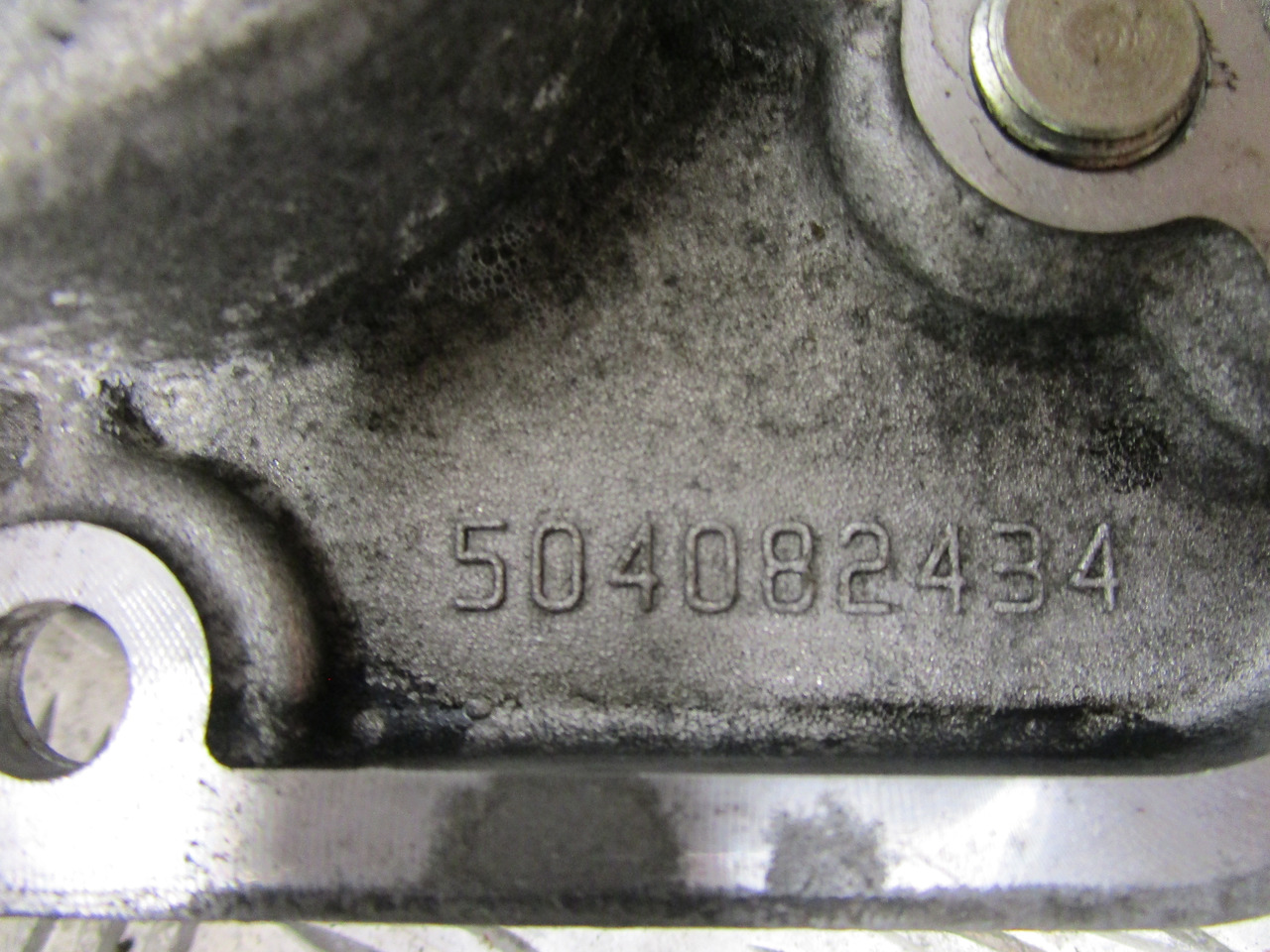 IVECO DAILY 3.0 FRONT TIMING COVER P/NO 504082434 - Motor och reservdelar för Lastbil: bild 2 IVECO DAILY 3.0 FRONT TIMING COVER P/NO 504082434 - Motor och reservdelar för Lastbil: bild 2