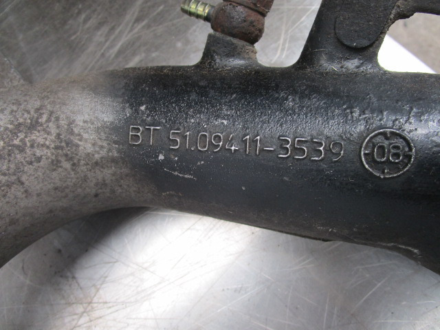 MAN TGL DO834 LFL54 INLET MANIFOLD P/NO 51-08201-3590 - Motor och reservdelar för Lastbil: bild 3 MAN TGL DO834 LFL54 INLET MANIFOLD P/NO 51-08201-3590 - Motor och reservdelar för Lastbil: bild 3