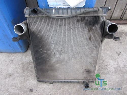 MITSUBISHI CANTER 7.5T RADIATOR - Kylare för Lastbil: bild 1 MITSUBISHI CANTER 7.5T RADIATOR - Kylare för Lastbil: bild 1
