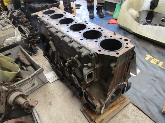 VOLVO D9A STD BLOCK - Motor och reservdelar för Lastbil: bild 2 VOLVO D9A STD BLOCK - Motor och reservdelar för Lastbil: bild 2