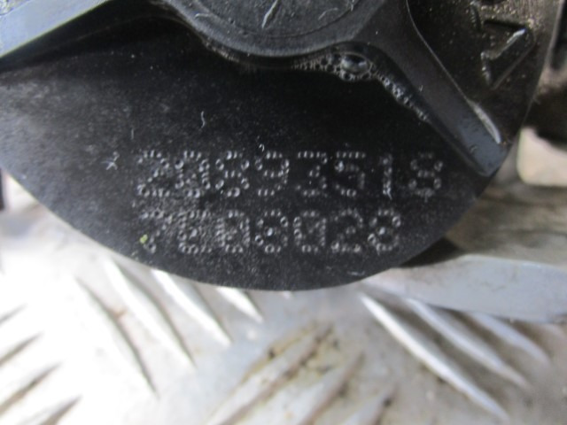 VOLVO FLE ELECTRONIC THROTTLE PEDAL 20893518 - Hytt och interiör för Lastbil: bild 2 VOLVO FLE ELECTRONIC THROTTLE PEDAL 20893518 - Hytt och interiör för Lastbil: bild 2