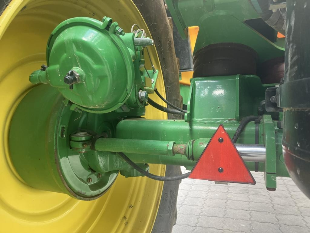John Deere BASISMASCHINE R944I POWRSPRAY - Bogserad spruta: bild 5 John Deere BASISMASCHINE R944I POWRSPRAY - Bogserad spruta: bild 5