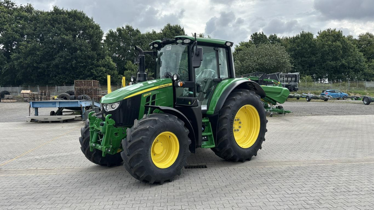 John Deere TRAKTOR 6120M MIT KABINE - Traktor: bild 1 John Deere TRAKTOR 6120M MIT KABINE - Traktor: bild 1