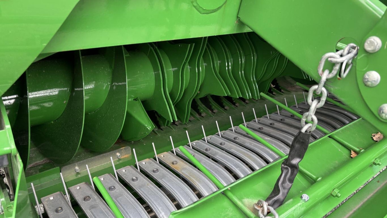 John Deere V461M - PAKET FÜR RUNDBALLENPR - Inplastar: bild 4 John Deere V461M - PAKET FÜR RUNDBALLENPR - Inplastar: bild 4
