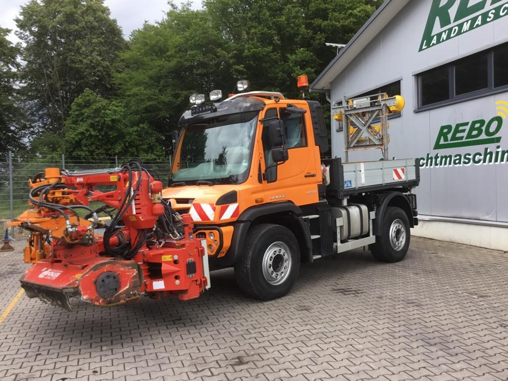 Mercedes-Benz UNIMOG U 527 - Utility/ Specialfordon: bild 1 Mercedes-Benz UNIMOG U 527 - Utility/ Specialfordon: bild 1
