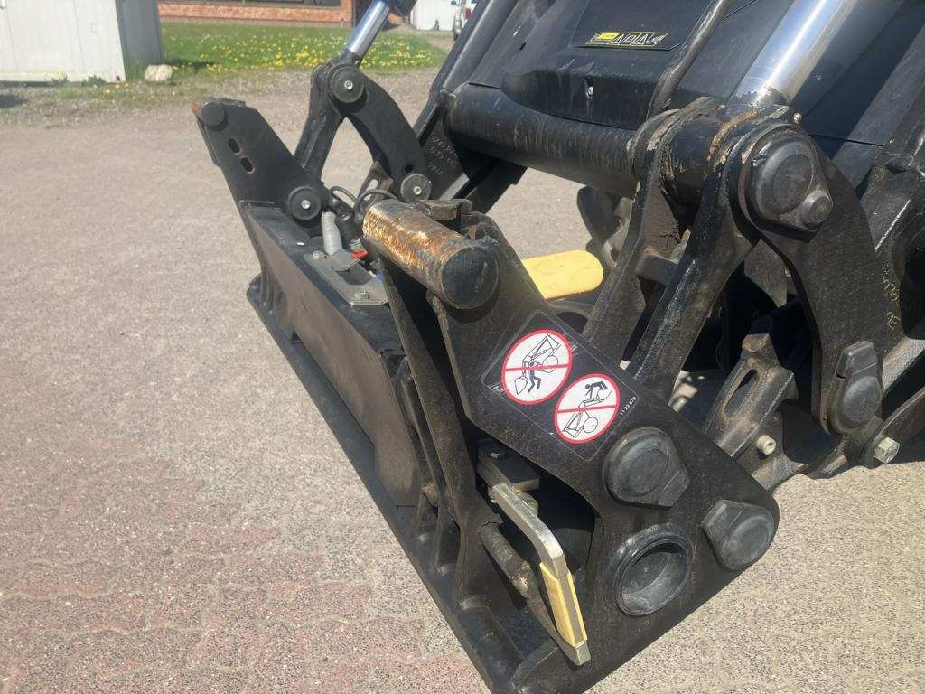 Valtra N 175 ACTIVE - Traktor: bild 4 Valtra N 175 ACTIVE - Traktor: bild 4