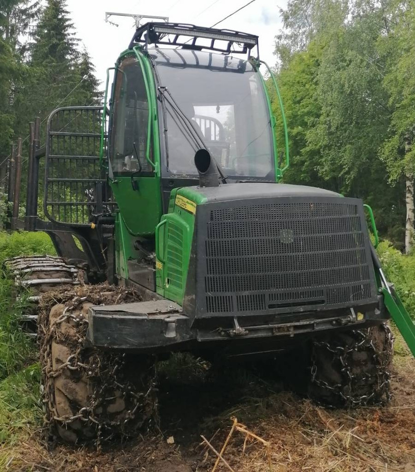 John Deere 1010 E - Skotare: bild 2 John Deere 1010 E - Skotare: bild 2