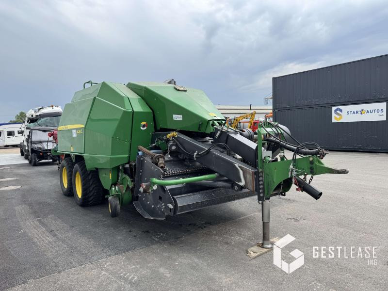 John Deere 1424H - Fyrkantspress: bild 4 John Deere 1424H - Fyrkantspress: bild 4
