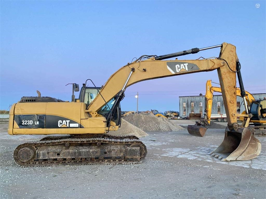 CAT 323 DLN - Bandgrävare: bild 5 CAT 323 DLN - Bandgrävare: bild 5