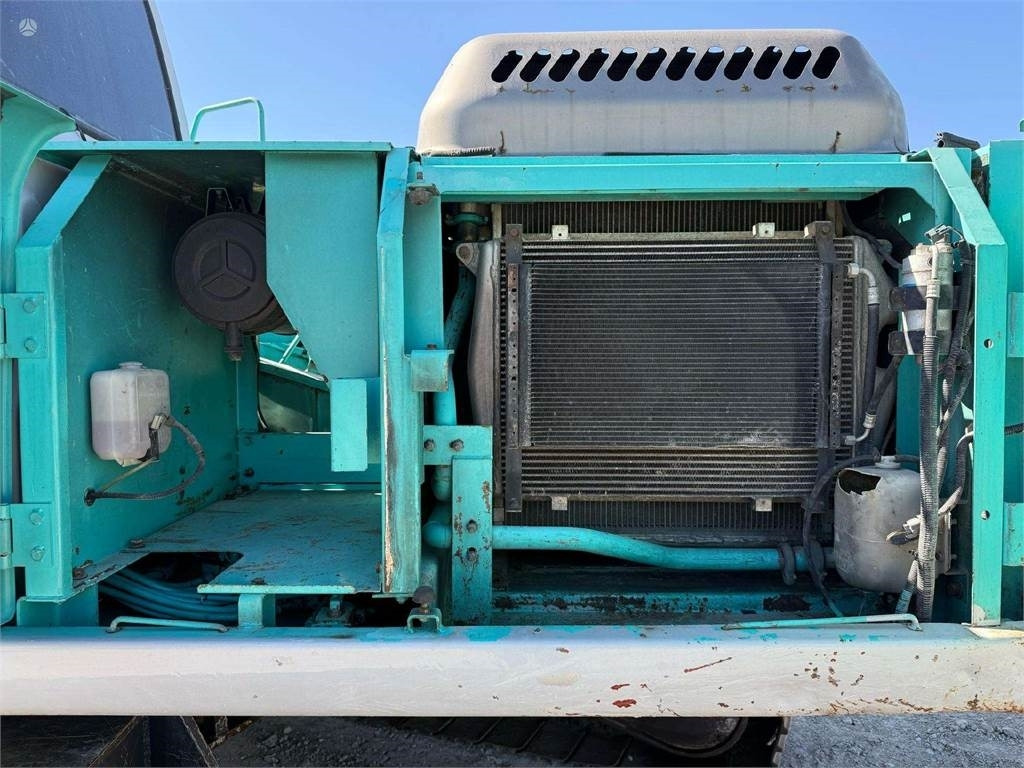Kobelco SK 250 NLC-6 - Bandgrävare: bild 5 Kobelco SK 250 NLC-6 - Bandgrävare: bild 5