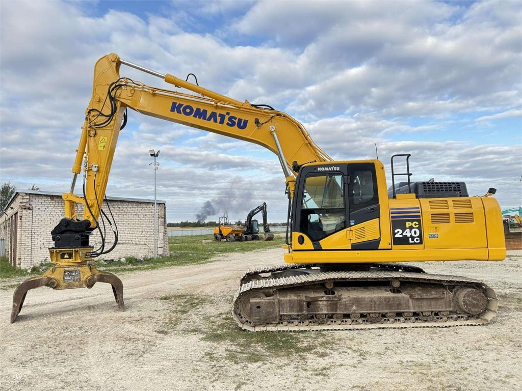 Komatsu PC 240 LC-11 - Bandgrävare: bild 2 Komatsu PC 240 LC-11 - Bandgrävare: bild 2