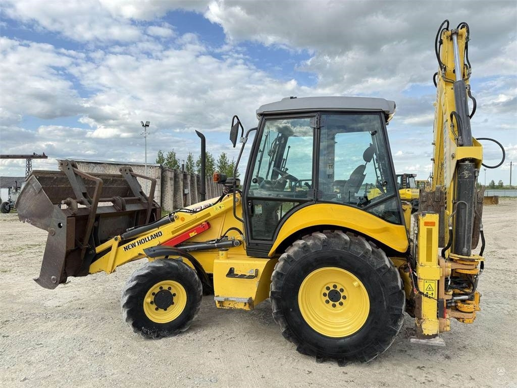 New Holland LB 110 B-4PT - Grävlastare: bild 4 New Holland LB 110 B-4PT - Grävlastare: bild 4