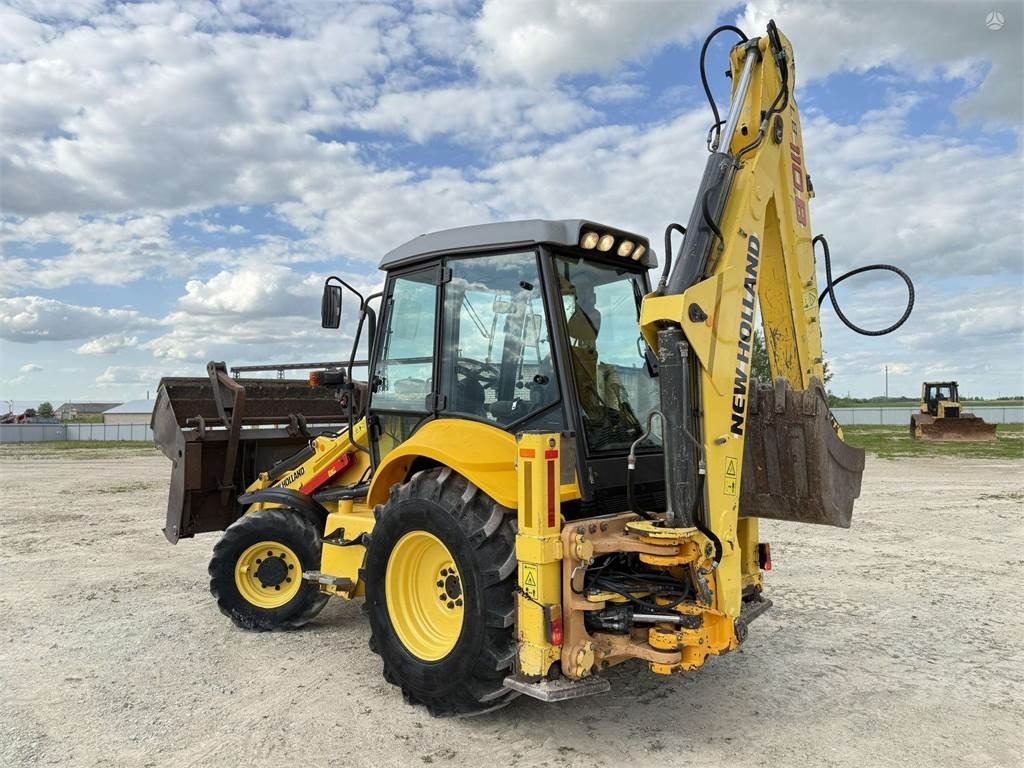 New Holland LB 110 B-4PT - Grävlastare: bild 5 New Holland LB 110 B-4PT - Grävlastare: bild 5