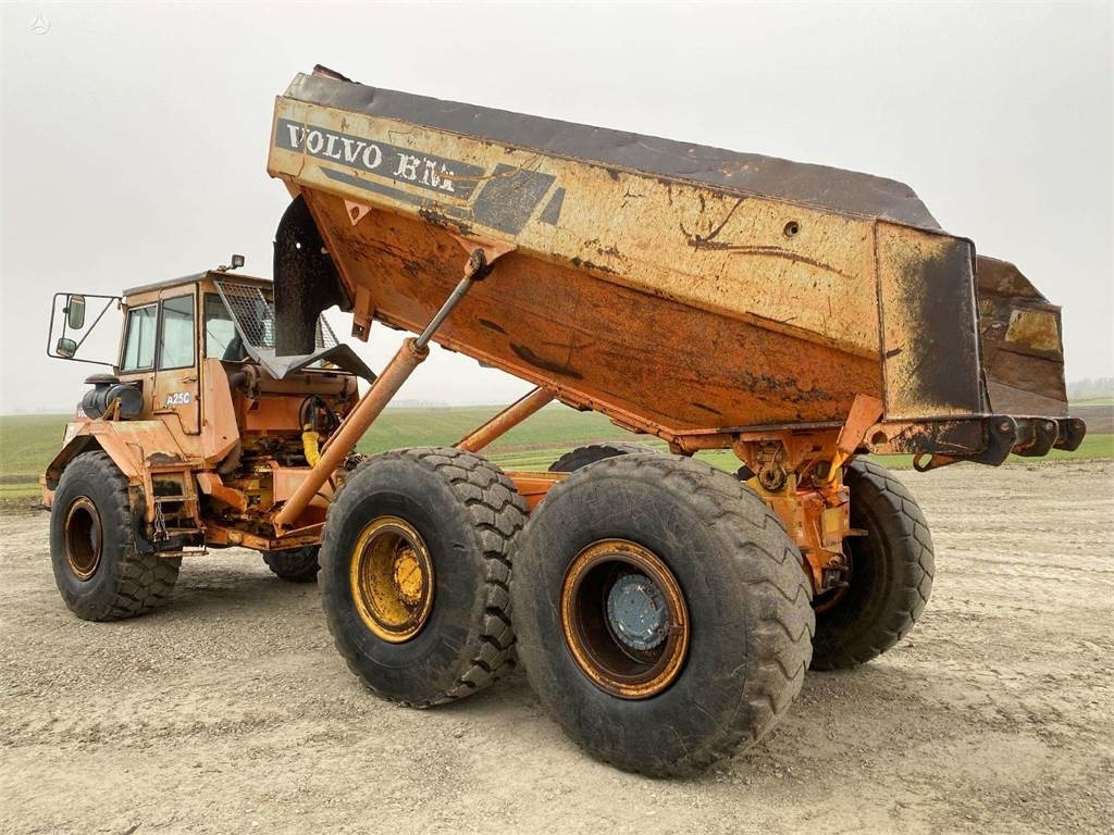 Volvo A25C , Nr.1 - Ramstyrd dumper: bild 4 Volvo A25C , Nr.1 - Ramstyrd dumper: bild 4