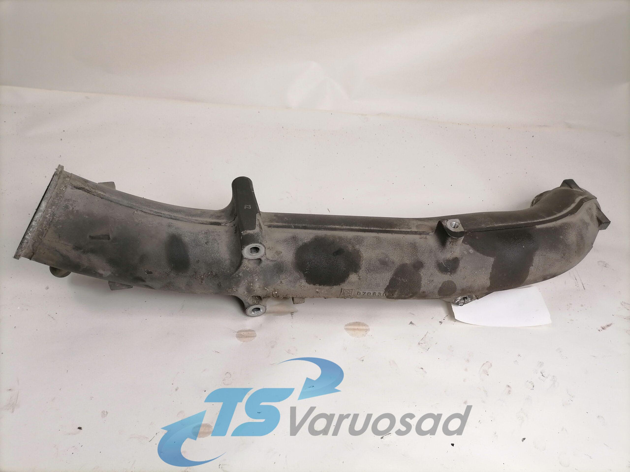 DAF intercooler pipe 1694924 - Intercooler för Lastbil: bild 2 DAF intercooler pipe 1694924 - Intercooler för Lastbil: bild 2