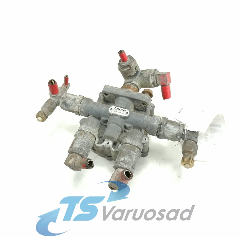 MAN Air pressure control valve 81521516095 - Bromsventil för Lastbil: bild 1 MAN Air pressure control valve 81521516095 - Bromsventil för Lastbil: bild 1