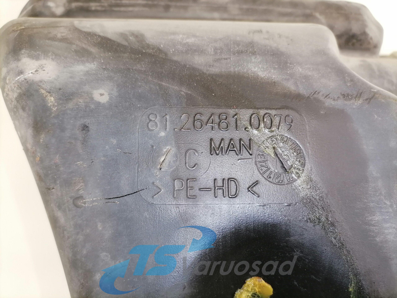 MAN Windscreen washer fluid tank 81264810079 - Vindrutetorkare för Lastbil: bild 3 MAN Windscreen washer fluid tank 81264810079 - Vindrutetorkare för Lastbil: bild 3