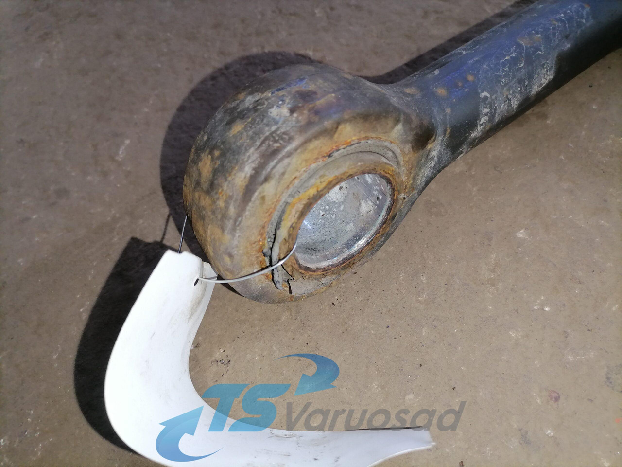 Mercedes-Benz Anti-roll bar A9433230465 - Krängningshämmare för Lastbil: bild 2 Mercedes-Benz Anti-roll bar A9433230465 - Krängningshämmare för Lastbil: bild 2