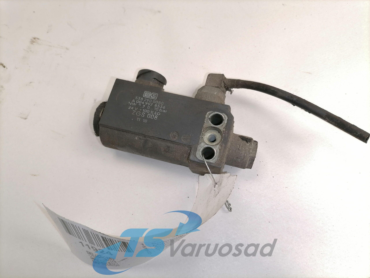 Mercedes-Benz Solenoid valve A0049978536 - Bromsventil för Lastbil: bild 1 Mercedes-Benz Solenoid valve A0049978536 - Bromsventil för Lastbil: bild 1