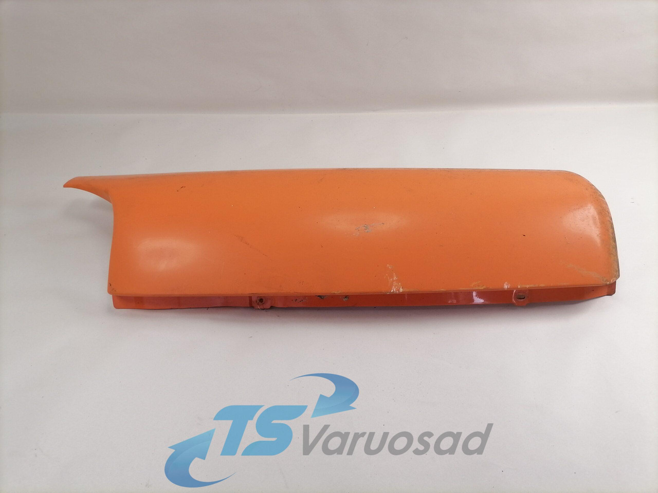 Renault Kabiini nurgapõsk, vasak 5010353331 - Galler för Lastbil: bild 1 Renault Kabiini nurgapõsk, vasak 5010353331 - Galler för Lastbil: bild 1