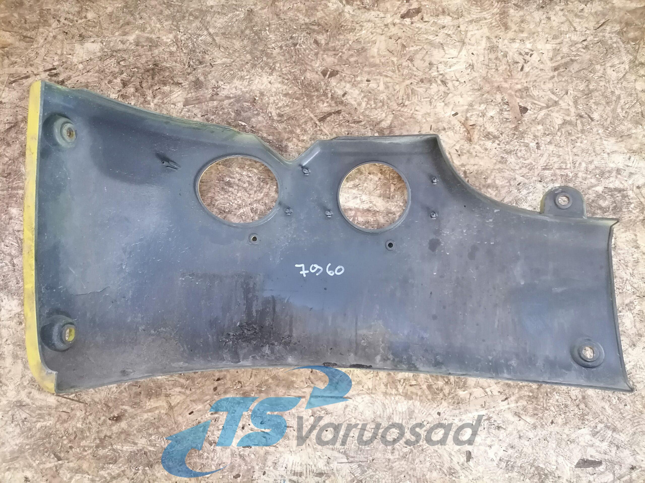 Scania Bumper cover 1439788 - Stötfångarhörn för Lastbil: bild 2 Scania Bumper cover 1439788 - Stötfångarhörn för Lastbil: bild 2
