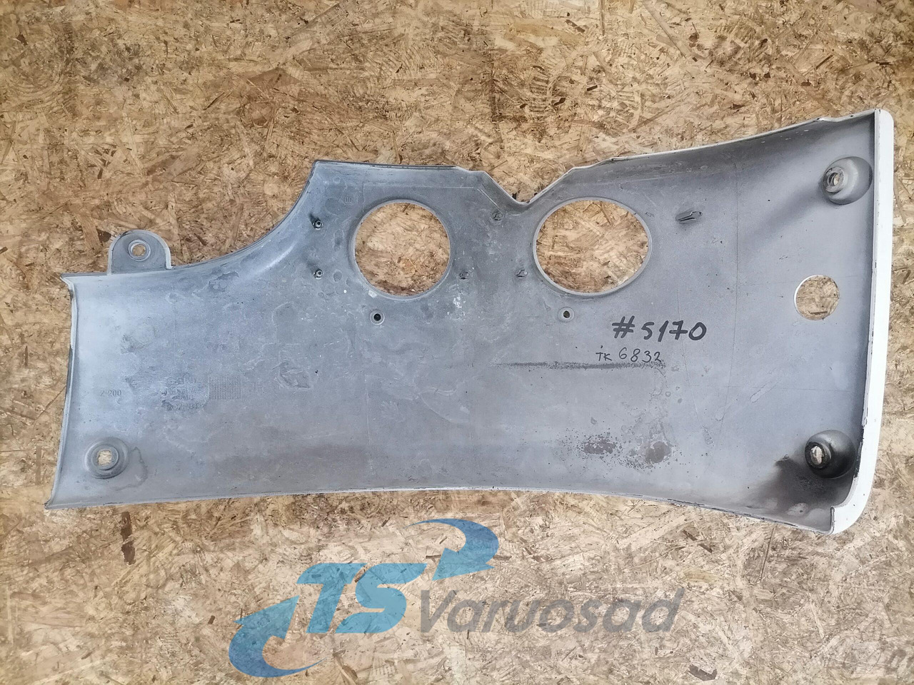 Scania Bumper cover 1853194 - Stötfångarhörn för Lastbil: bild 4 Scania Bumper cover 1853194 - Stötfångarhörn för Lastbil: bild 4