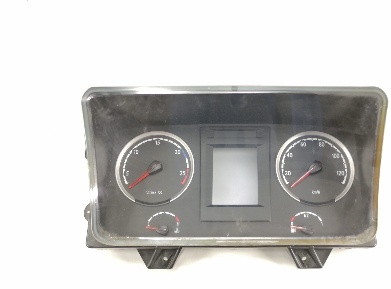 Scania Dashboard 1929124 - Instrumentbräda för Lastbil: bild 1 Scania Dashboard 1929124 - Instrumentbräda för Lastbil: bild 1