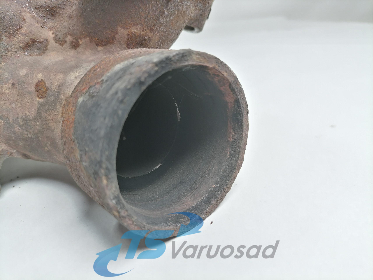 Scania Exhaust mainfold 1470305 - Avgasgrenrör för Lastbil: bild 5 Scania Exhaust mainfold 1470305 - Avgasgrenrör för Lastbil: bild 5