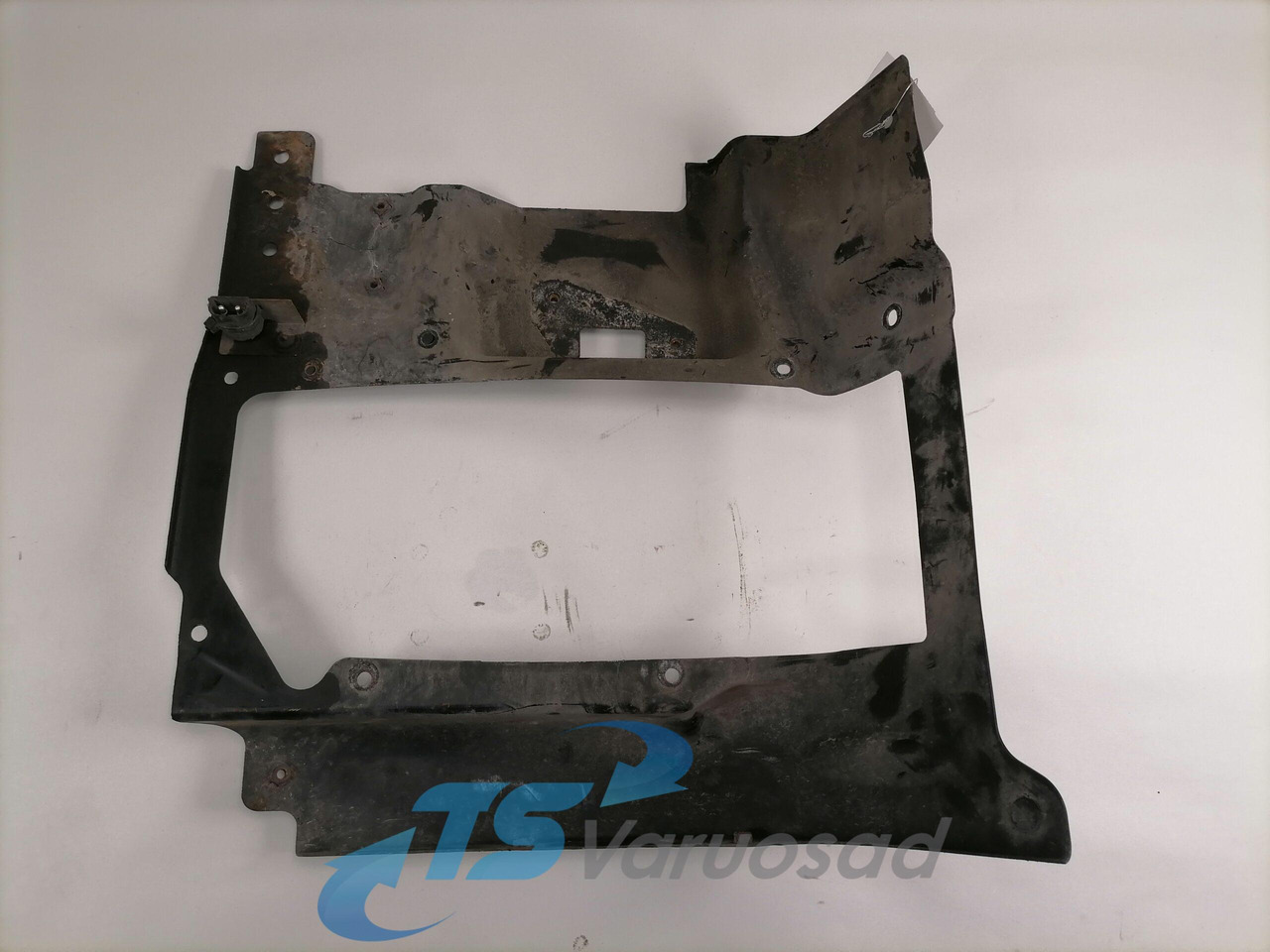 Scania Light bracket 1727991 - Ljus/ Belysning för Lastbil: bild 3 Scania Light bracket 1727991 - Ljus/ Belysning för Lastbil: bild 3