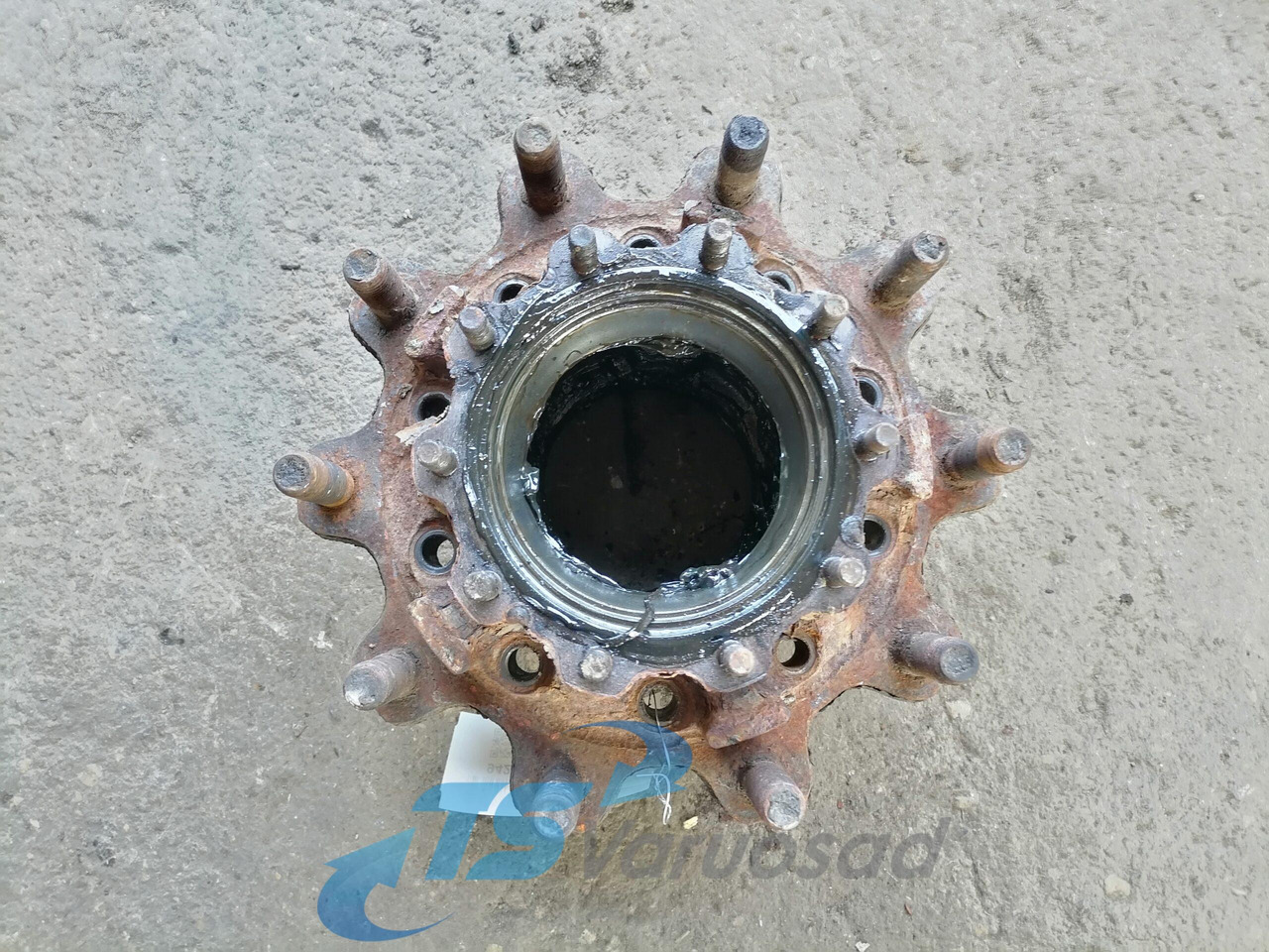 Scania Wheel hub 2290542 - Hub för Lastbil: bild 2 Scania Wheel hub 2290542 - Hub för Lastbil: bild 2