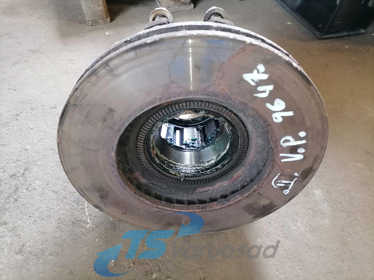 Scania Wheel hub 2290542 - Hub för Lastbil: bild 4 Scania Wheel hub 2290542 - Hub för Lastbil: bild 4