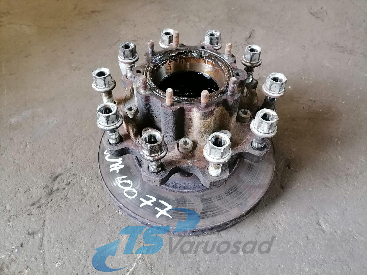 Scania Wheel hub 2290542 - Hub för Lastbil: bild 1 Scania Wheel hub 2290542 - Hub för Lastbil: bild 1